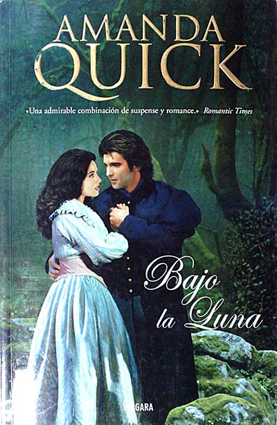 Bajo la luna