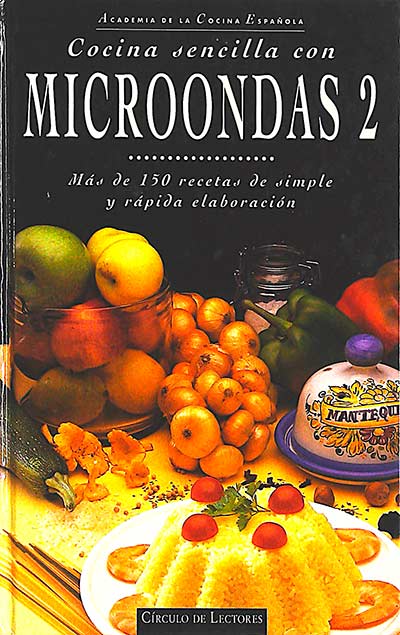 Cocina sencilla con microondas 2