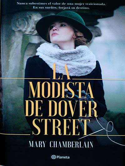 LA MODISTA DE DOVER STEET